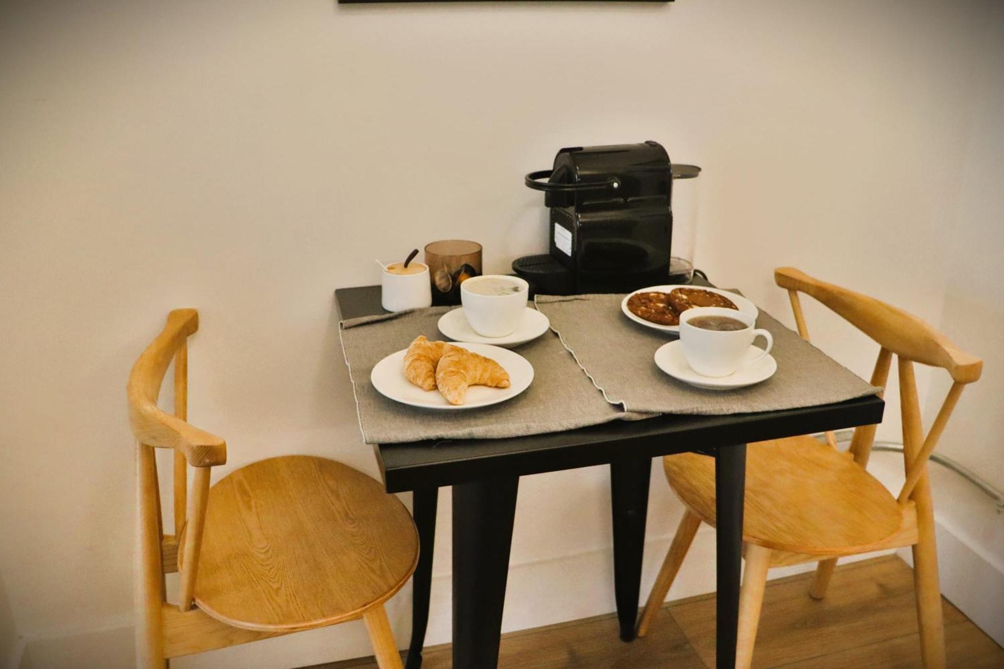 Hom I Comodo Y Luminoso Depto En Centro Apartamento Santiago